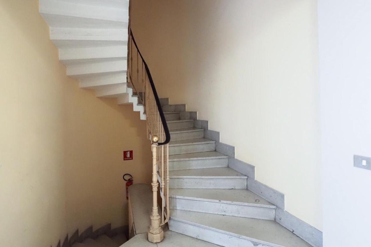 Appartamento PrimoPiano - Copernico Milano Esterno foto