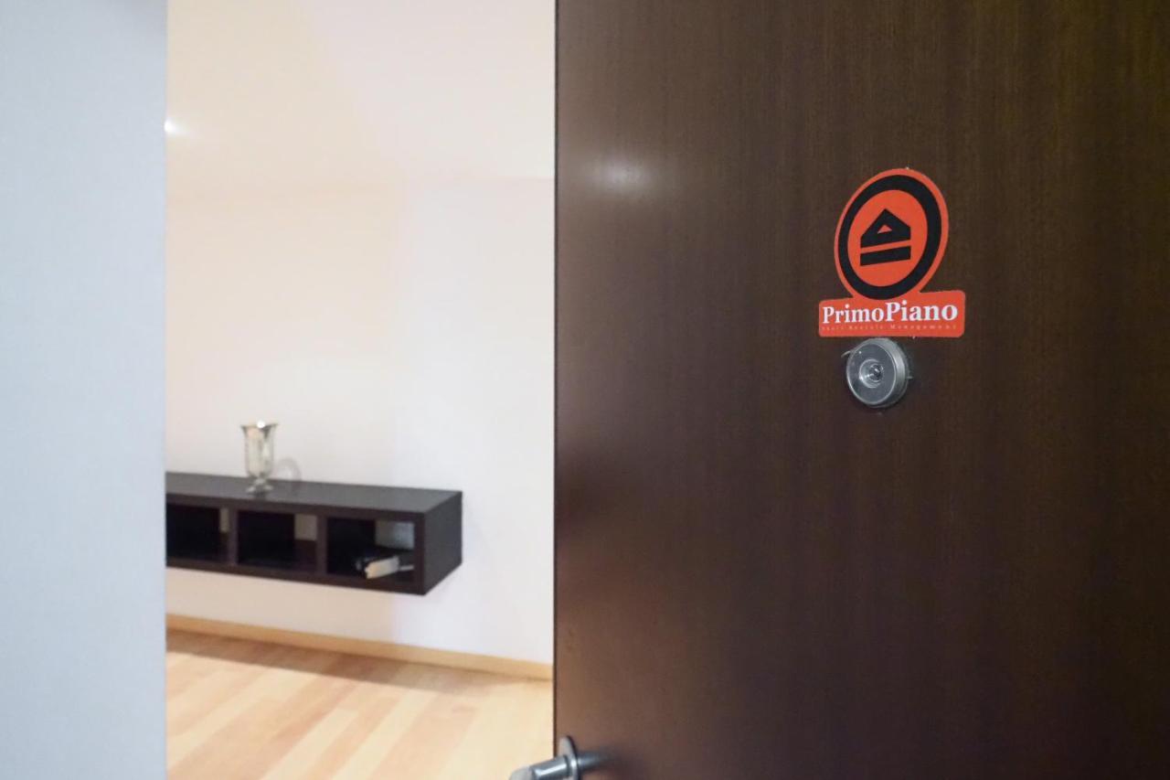 Appartamento PrimoPiano - Copernico Milano Esterno foto