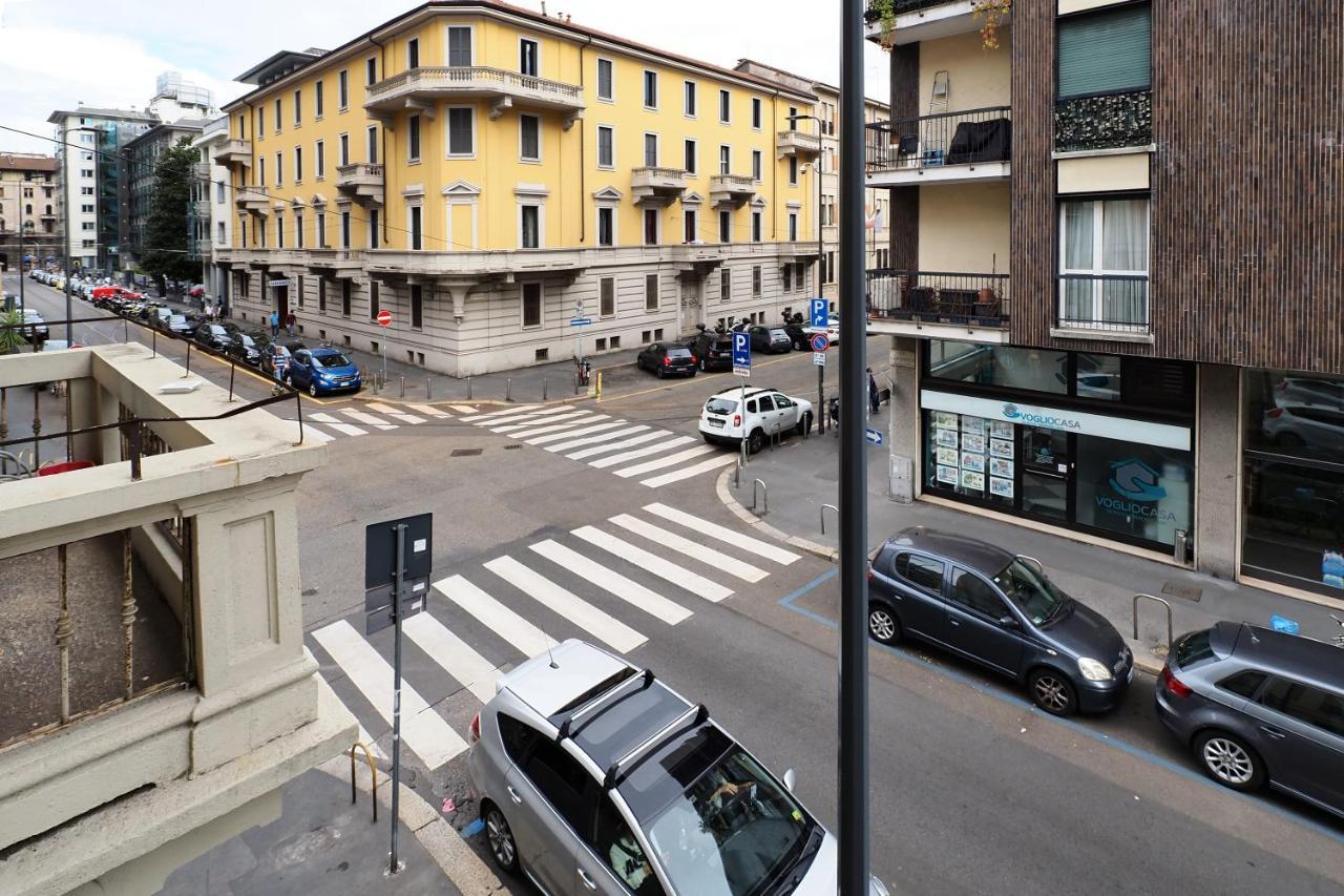 Appartamento PrimoPiano - Copernico Milano Esterno foto